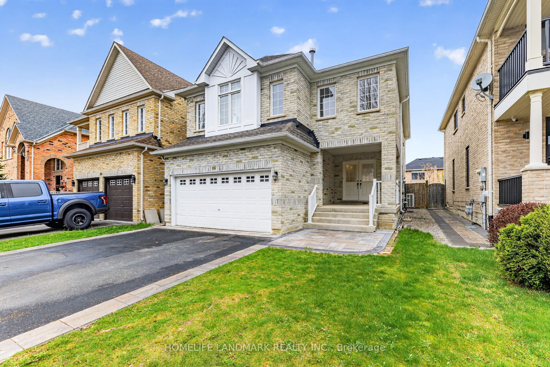 86 Laurier Avenue