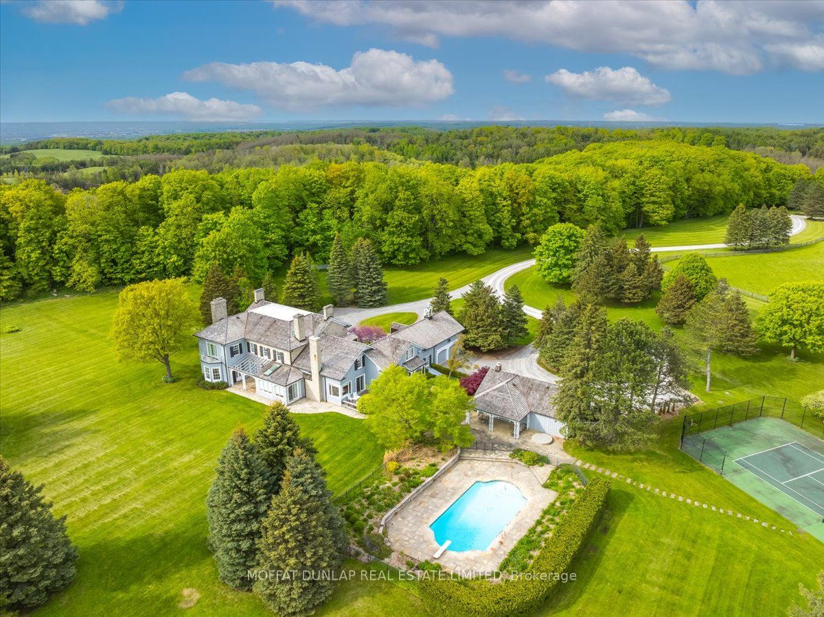 16694 Dufferin Street