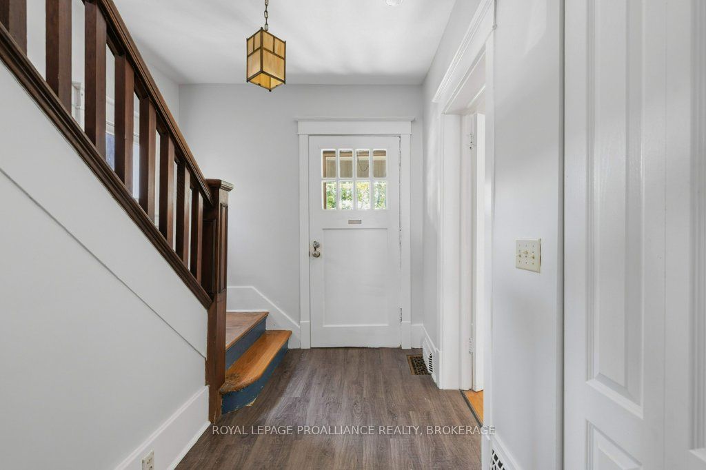 256 Collingwood Street