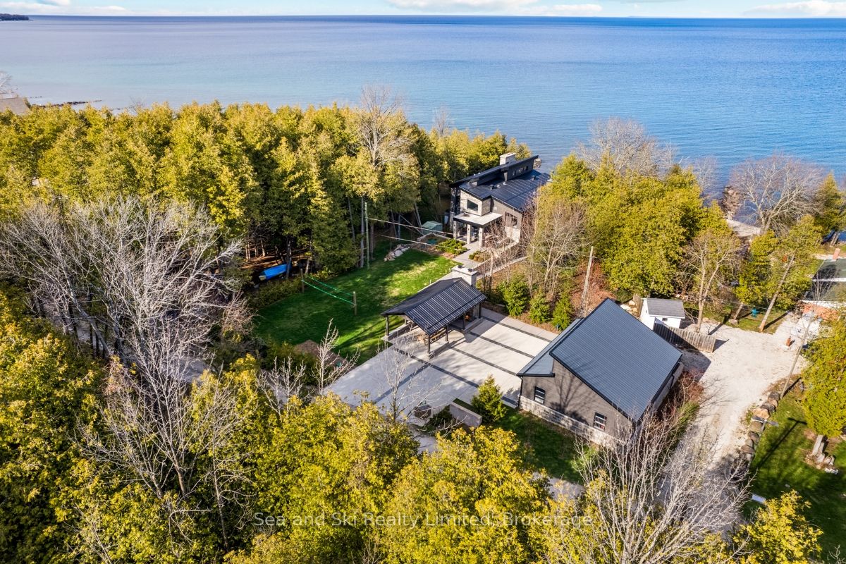 138 GEORGIAN BEACH Lane