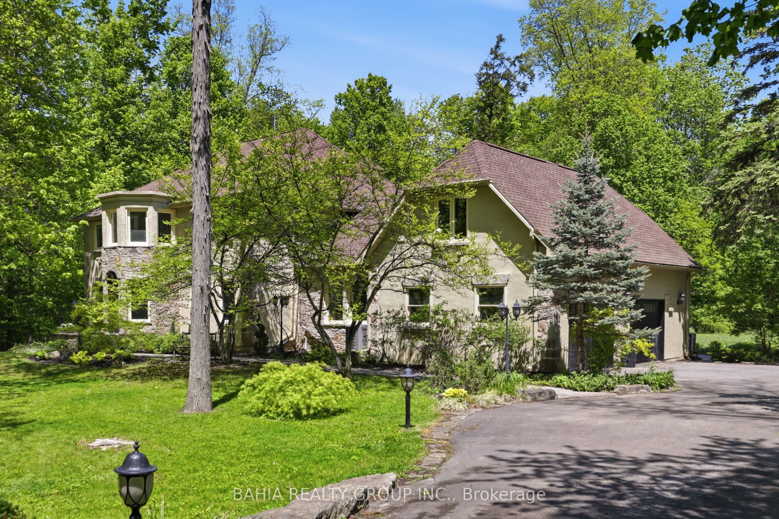 8663 Wood Close N/A