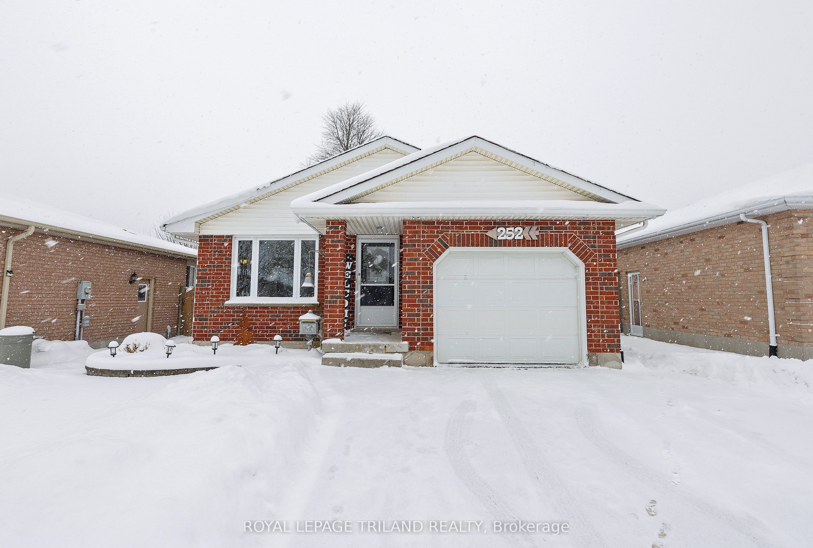 252 Josselyn Drive