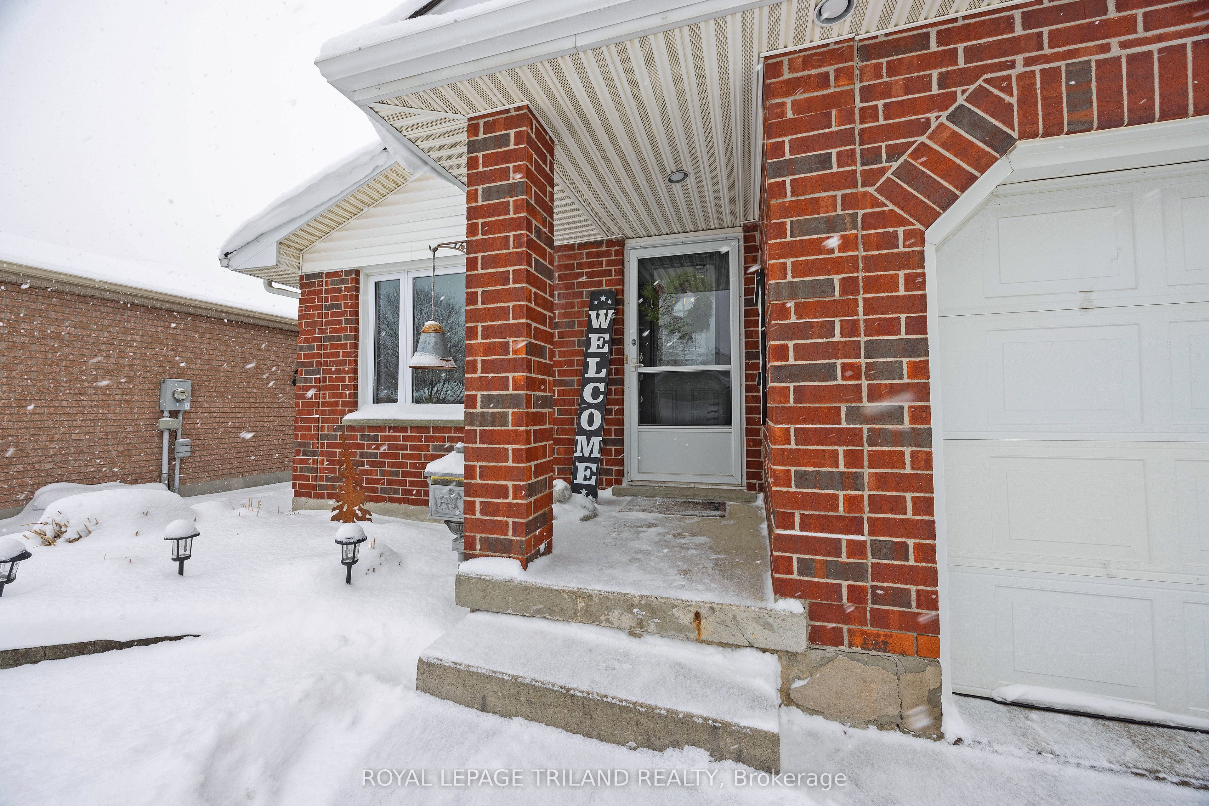 252 Josselyn Drive