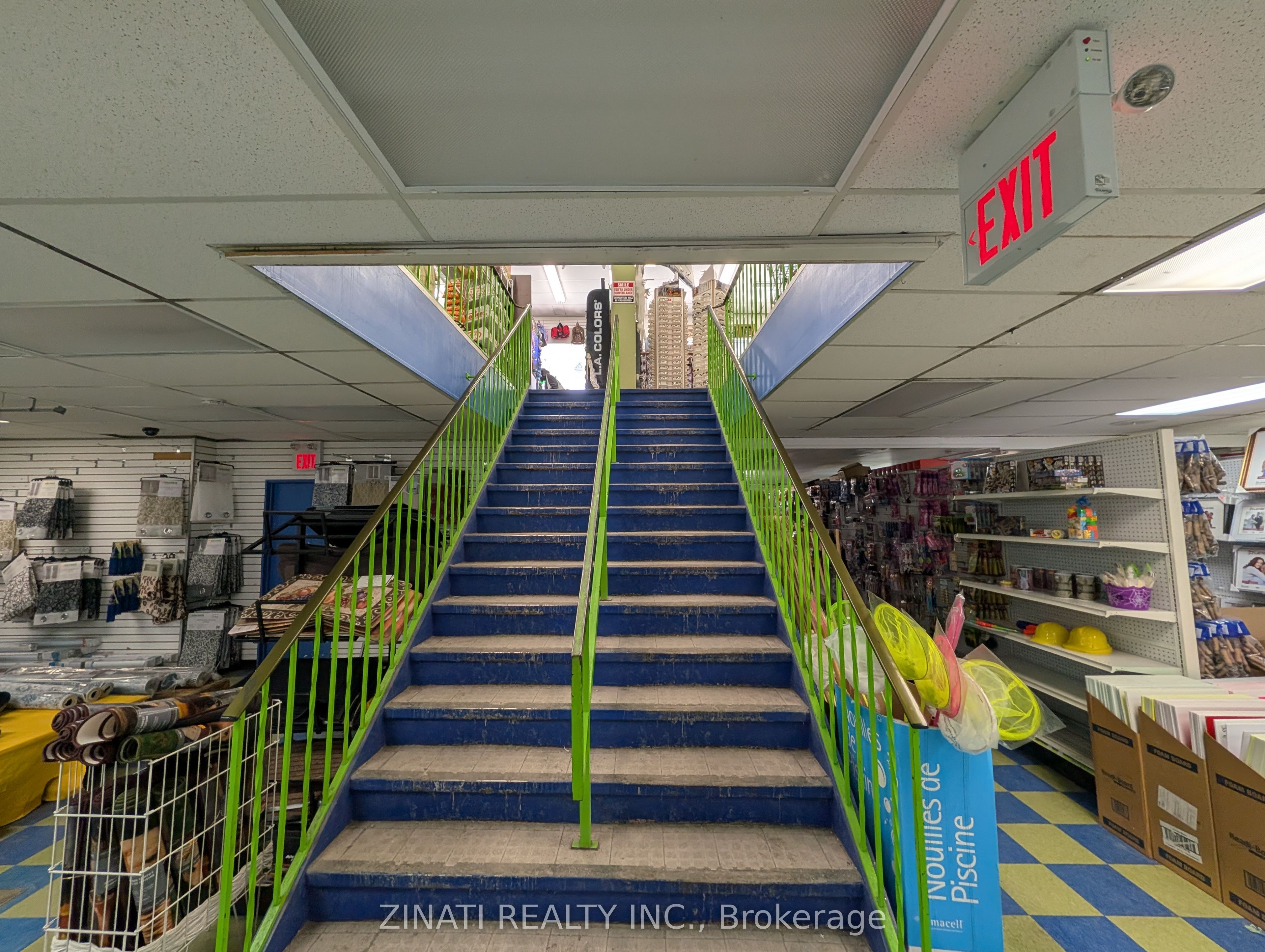 299 Bank Street