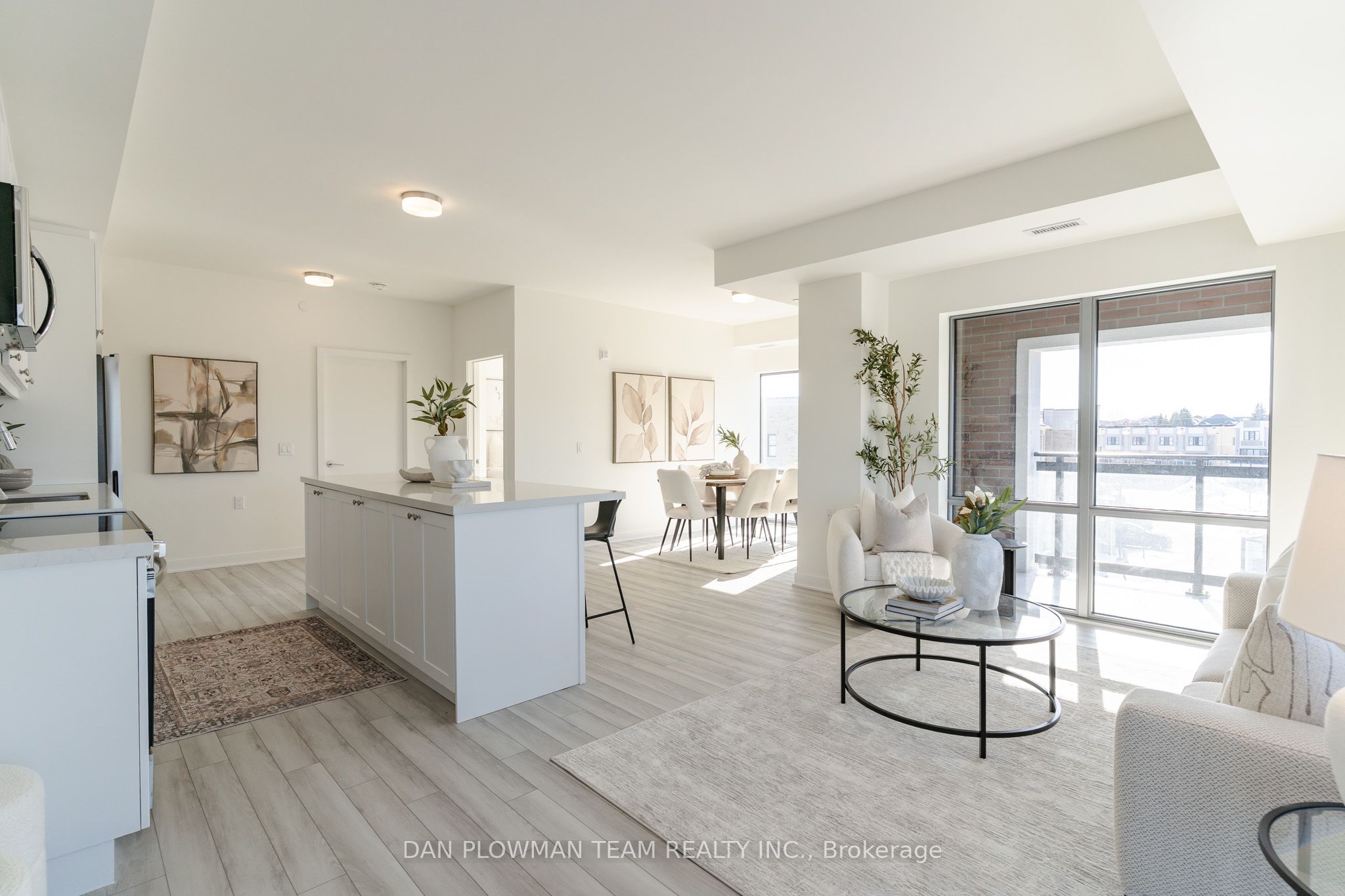 51 Clarington Boulevard 321