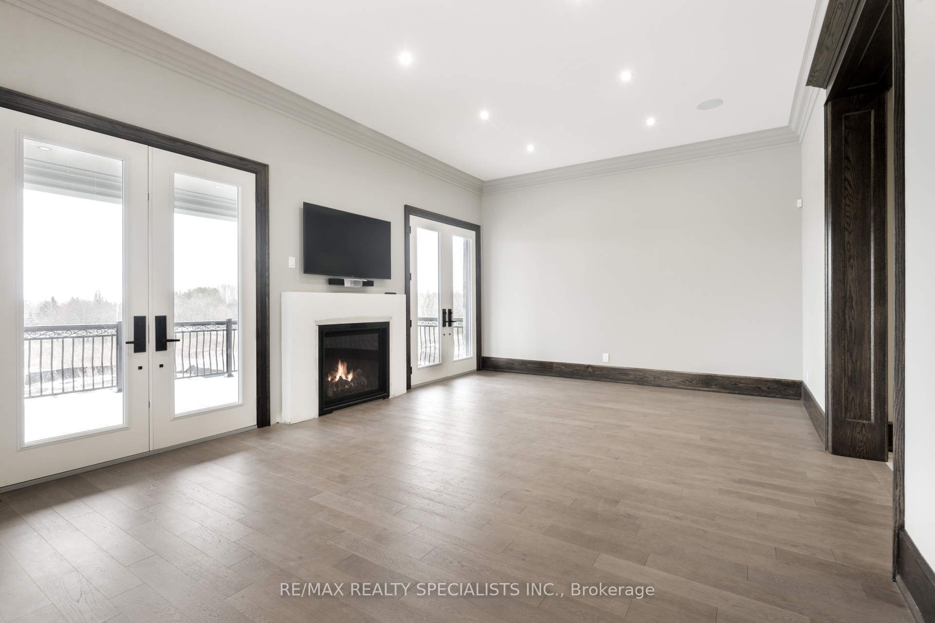 31 Ferrara Drive
