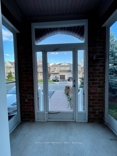 24 Pergola Way