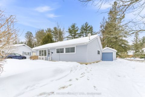 88 Glendale Avenue Deep River ON K0J 1P0
