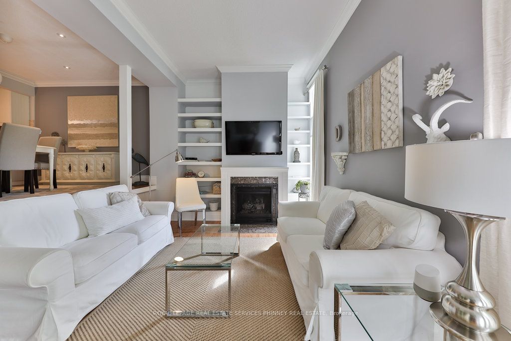 1250 Marlborough Court 27