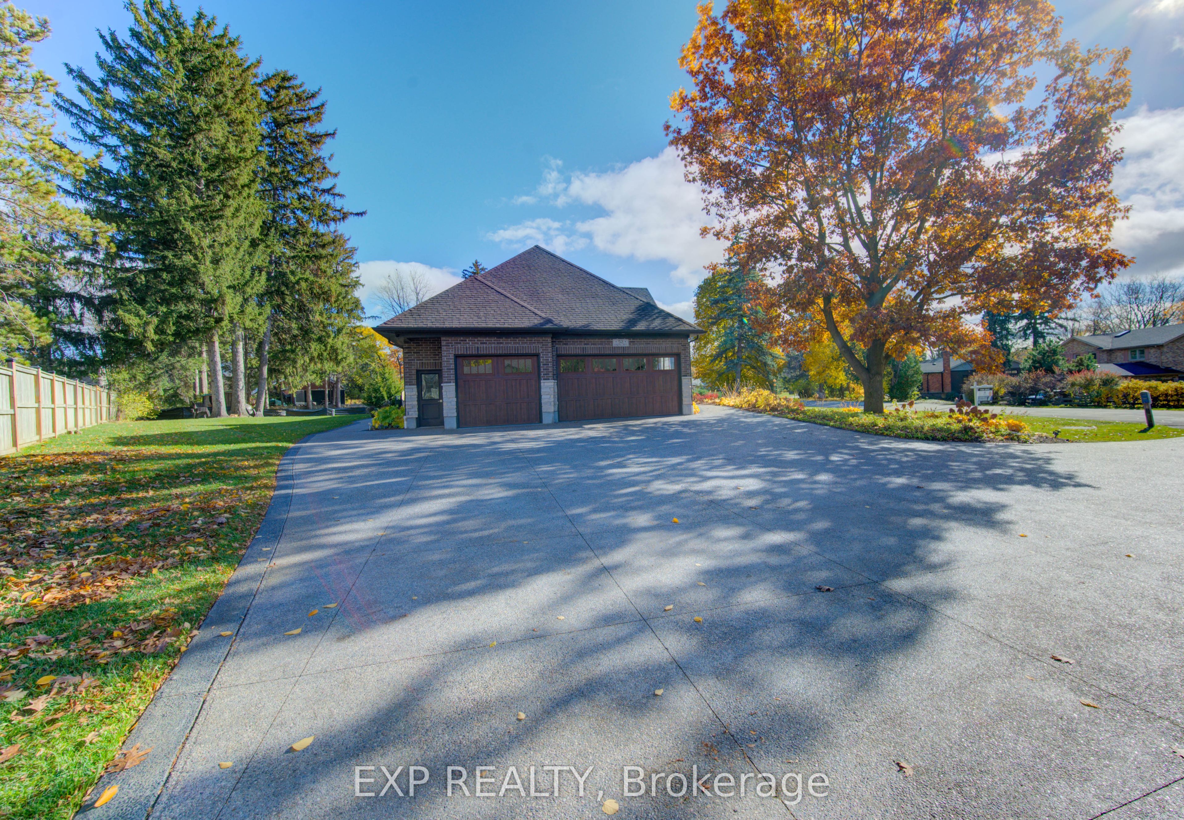 52 Edgehill Drive