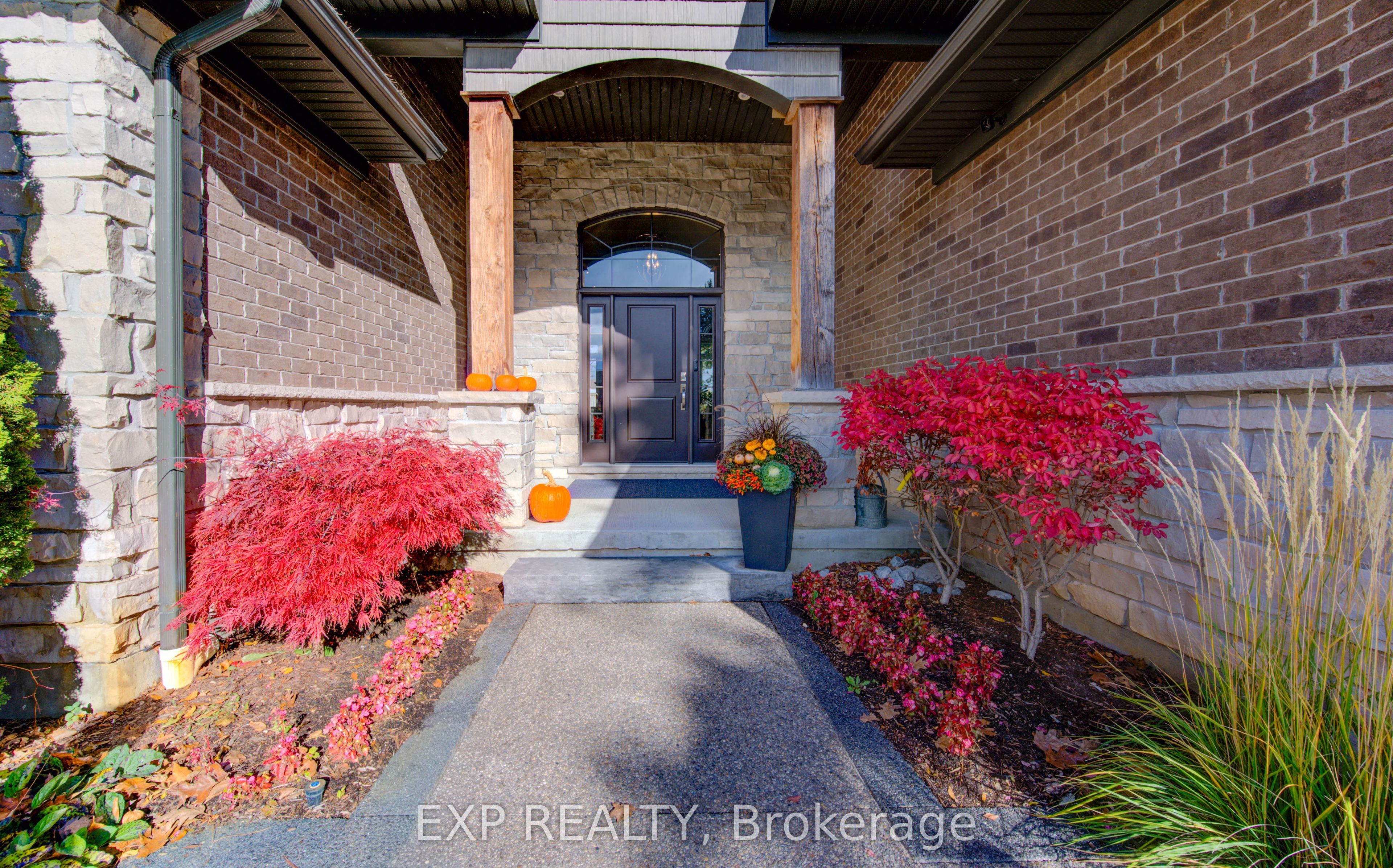 52 Edgehill Drive