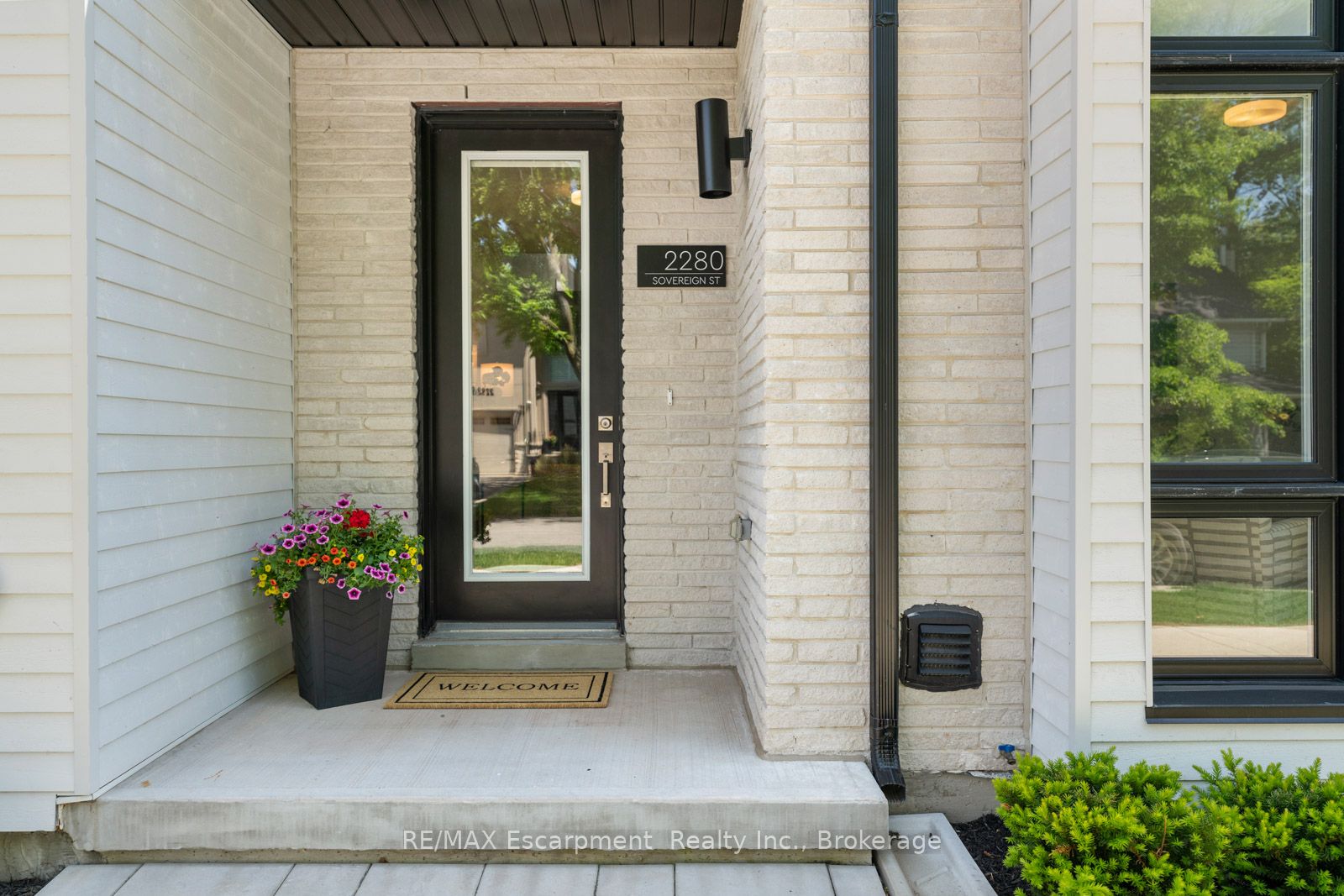 2280 Sovereign Street