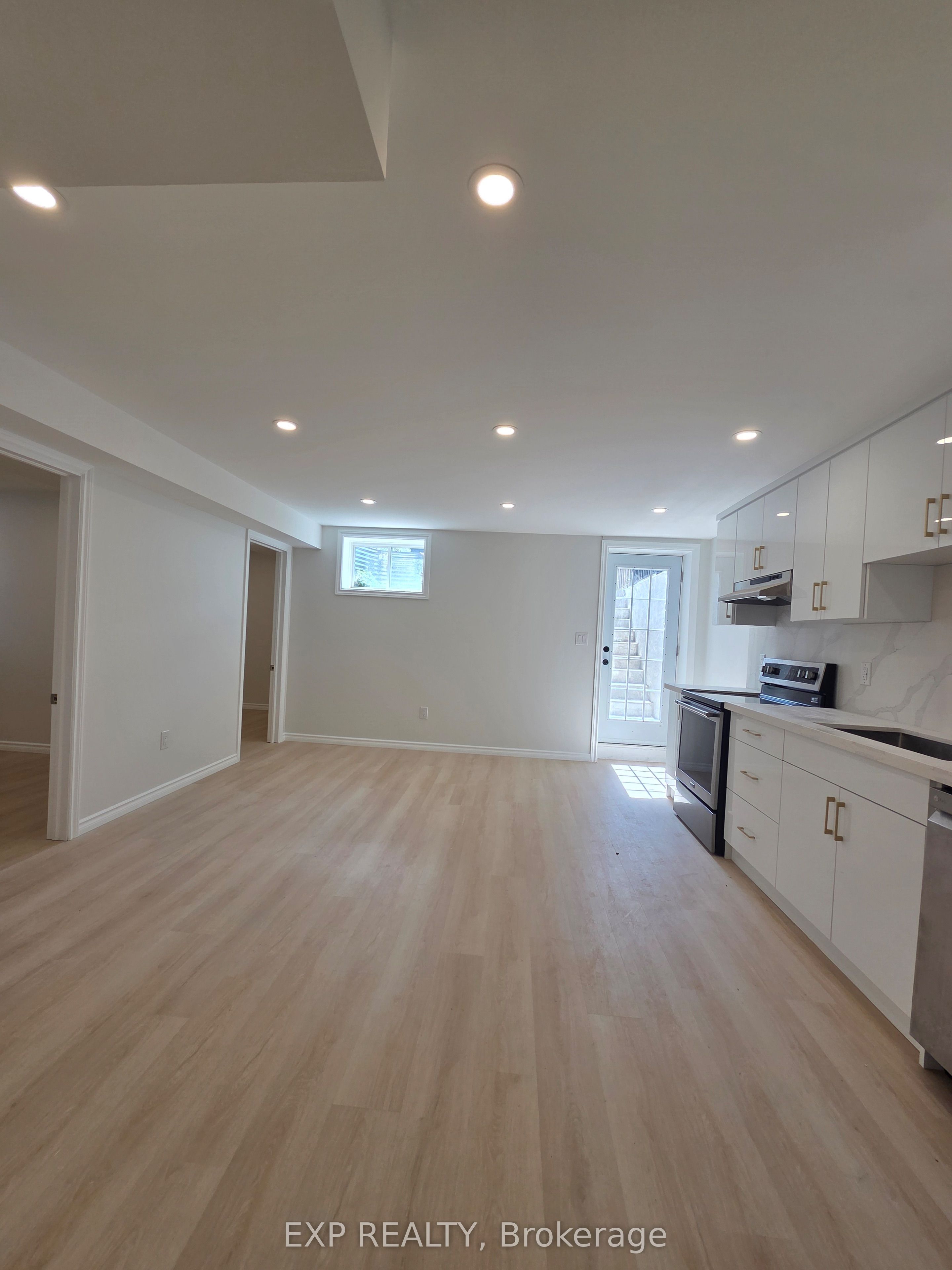 41 Queensgate Crescent BSMT