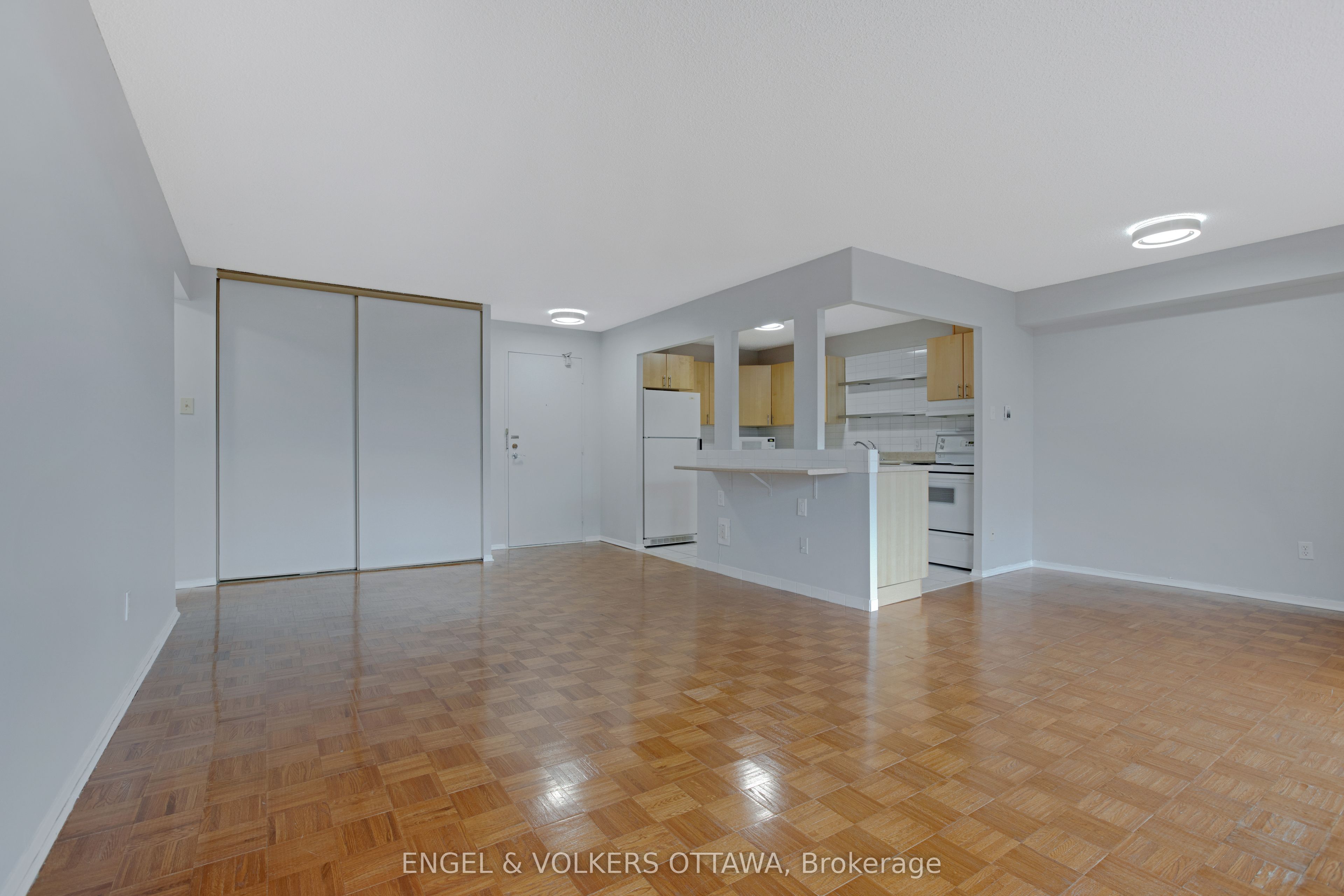 665 Bathgate Drive 301