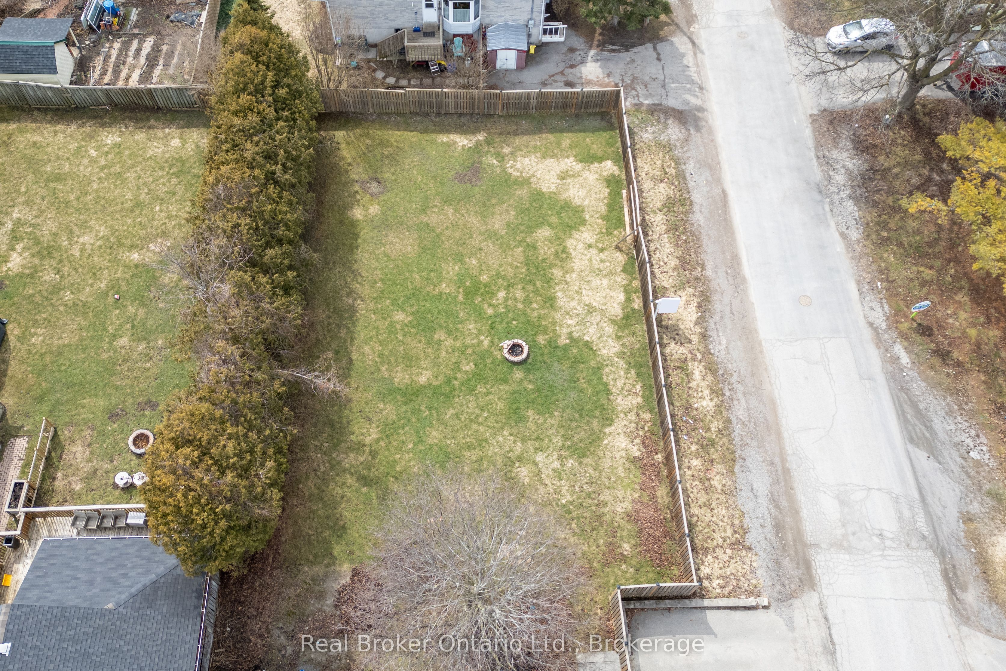 108 Ontario Street LOT 2 & 3