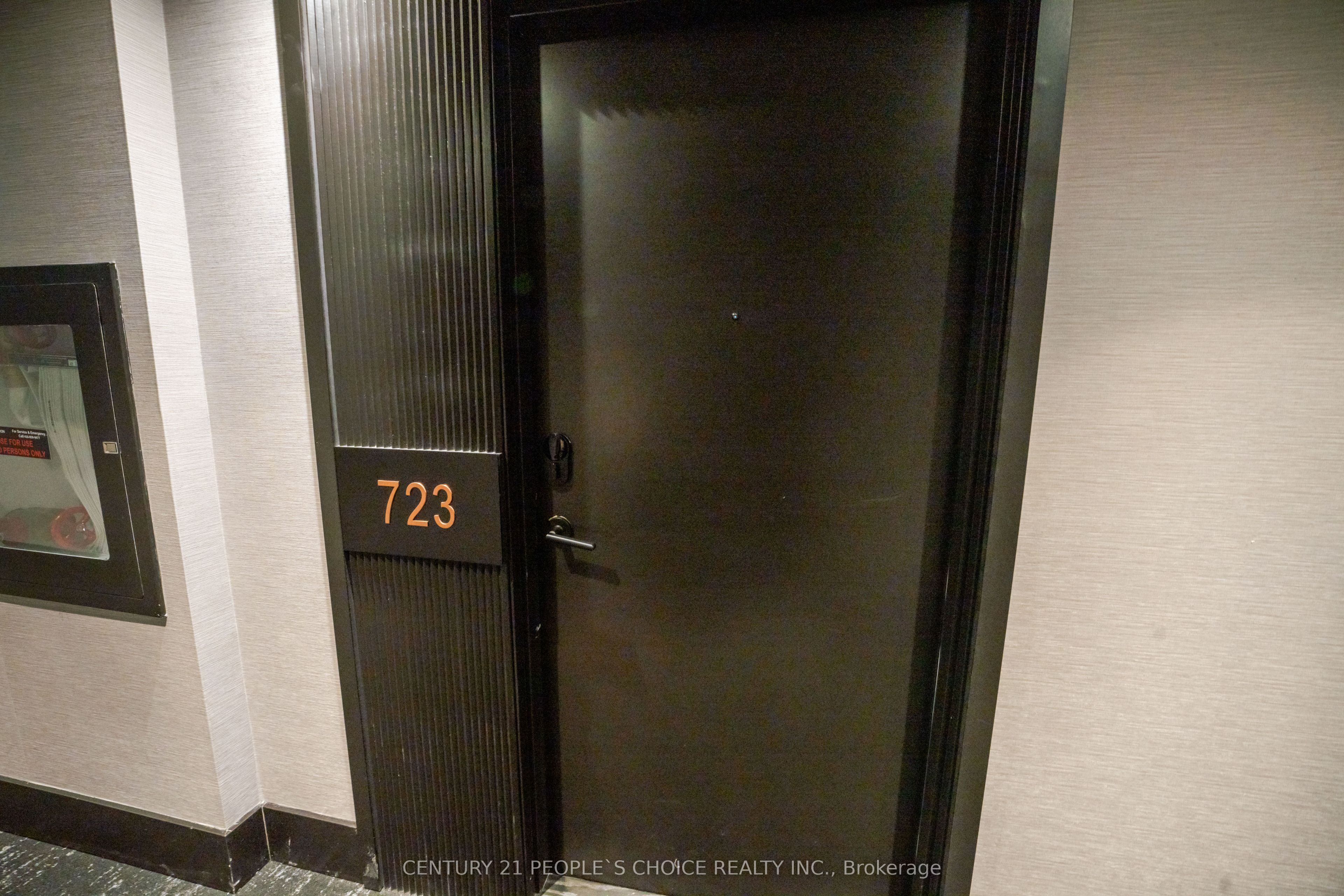 2450 Old Bronte Road W 723