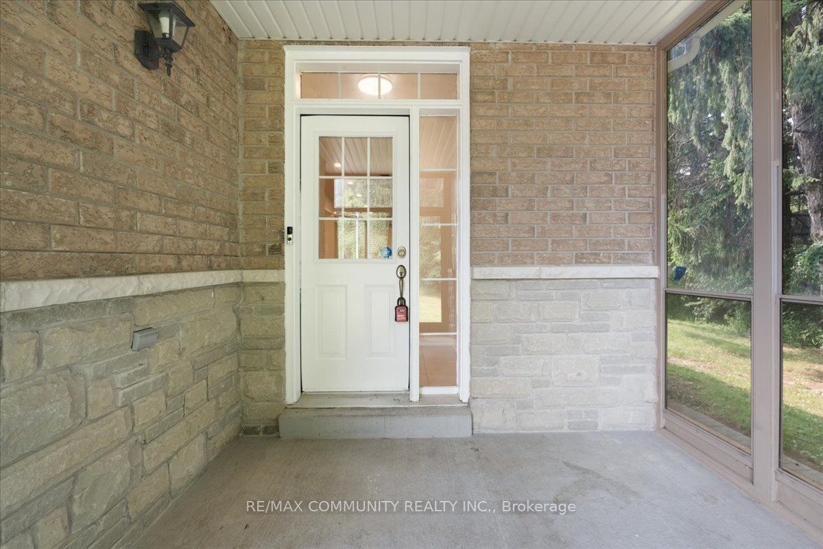 461 Rougewalk Drive