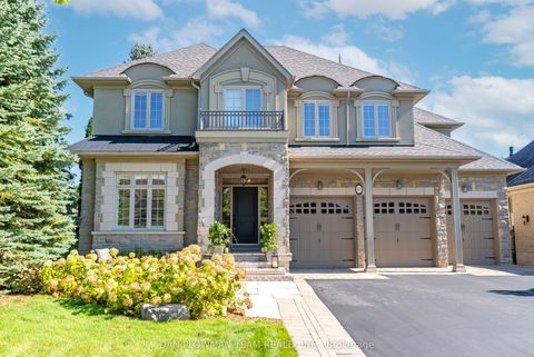 63 North Street Whitby ON L1M 0C6