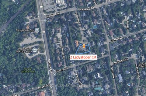 2 Ladyslipper Court Markham ON L3T 2S4