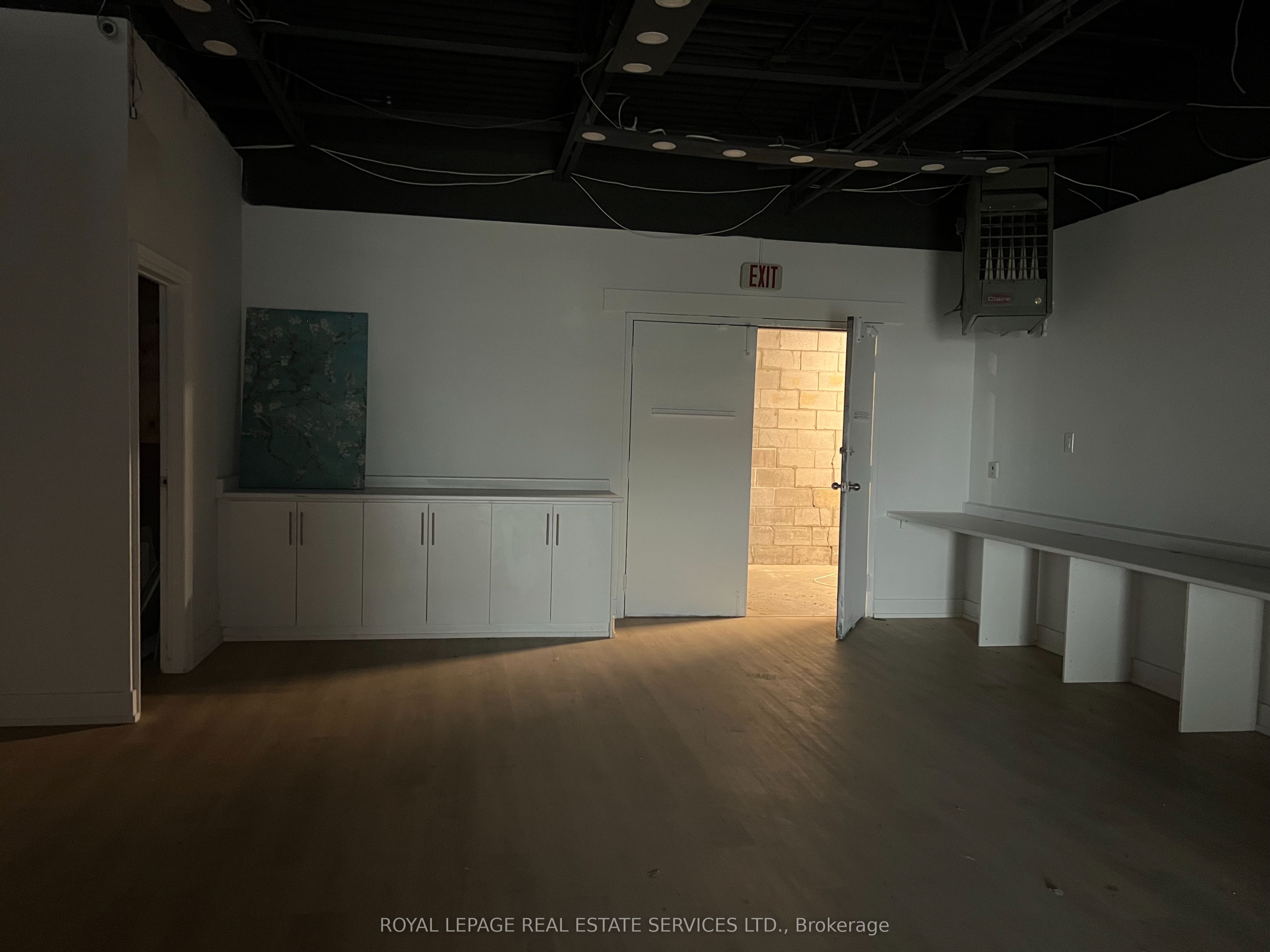 2355 Derry Road E #42