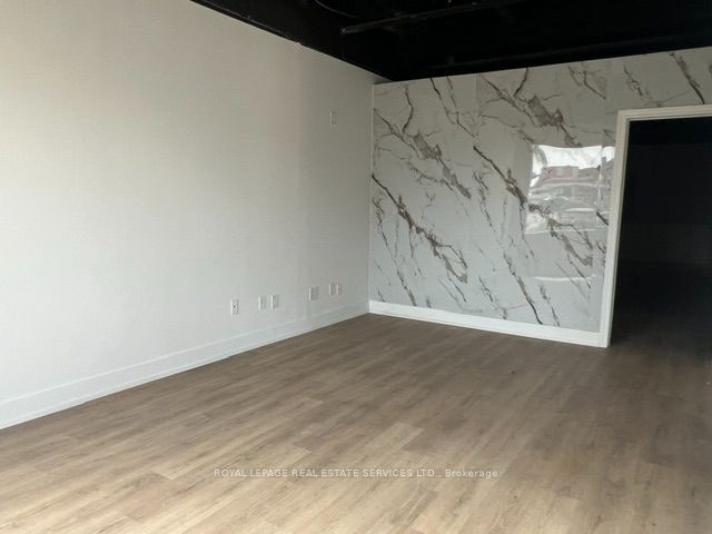 2355 Derry Road E #42