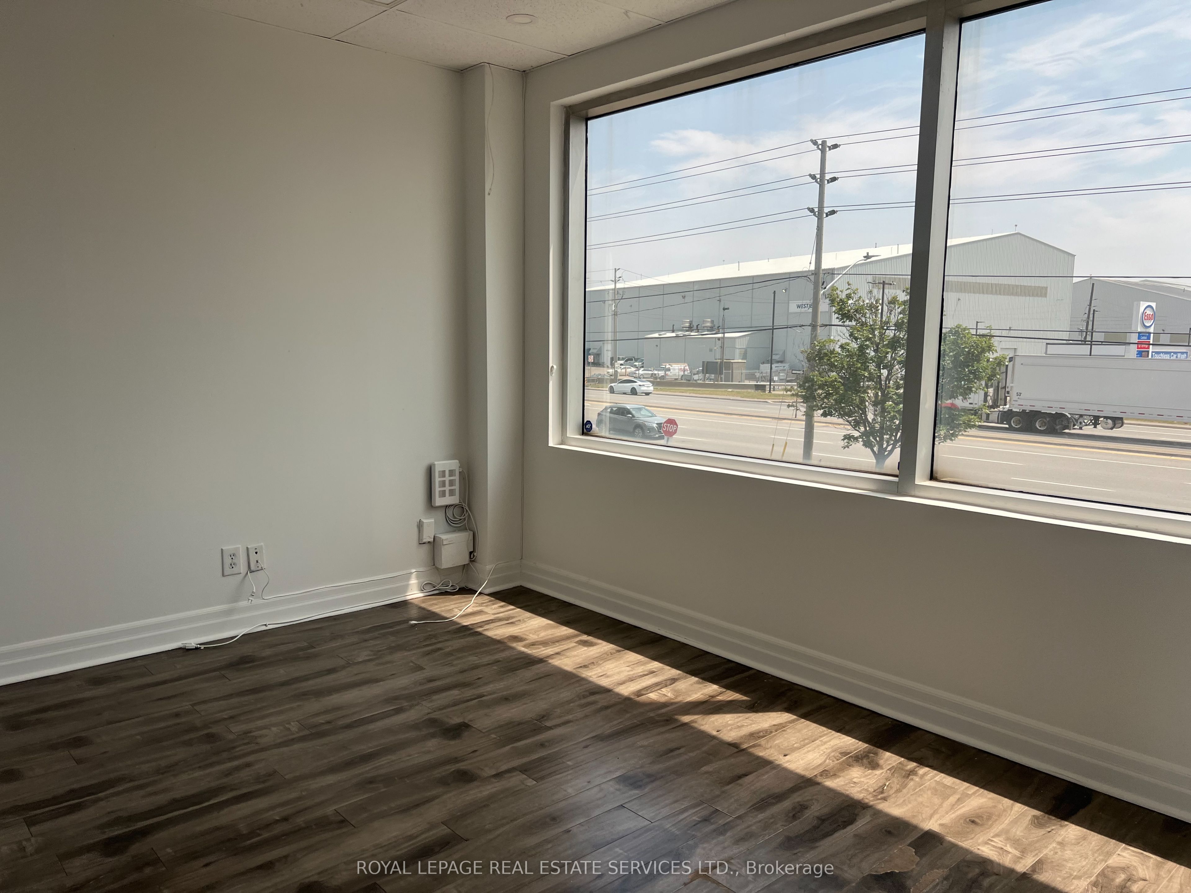 2355 Derry Road E #42
