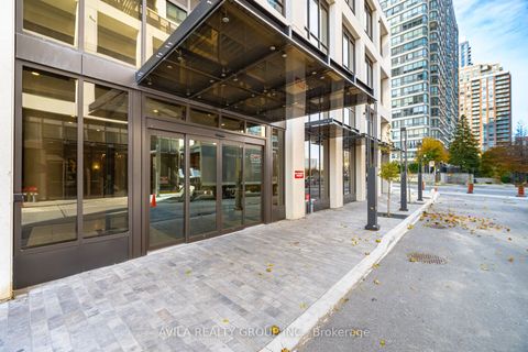 36 Elm Drive W 1910 Mississauga ON L5B 0N3