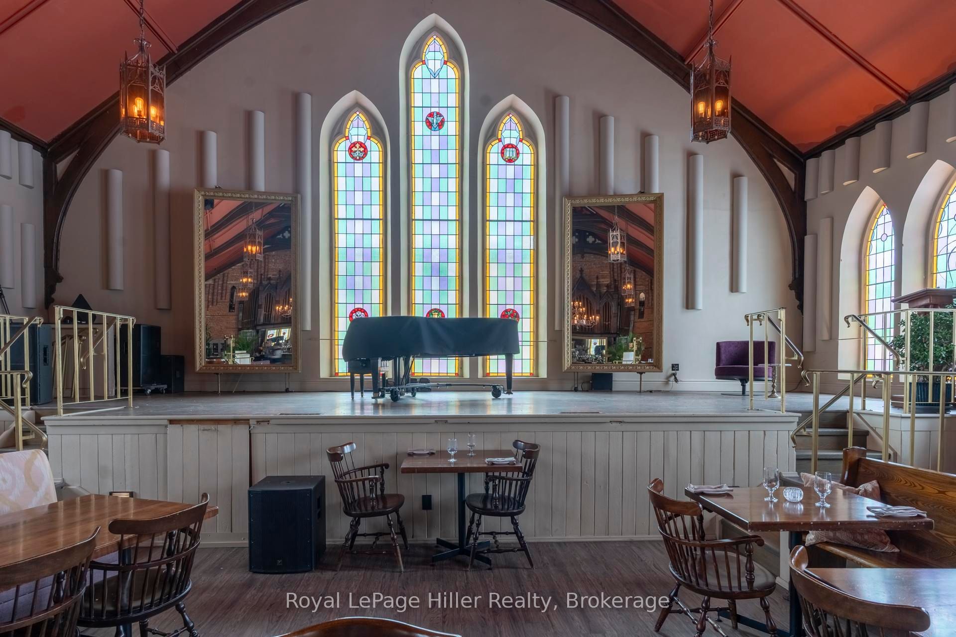 95 Waterloo St Street