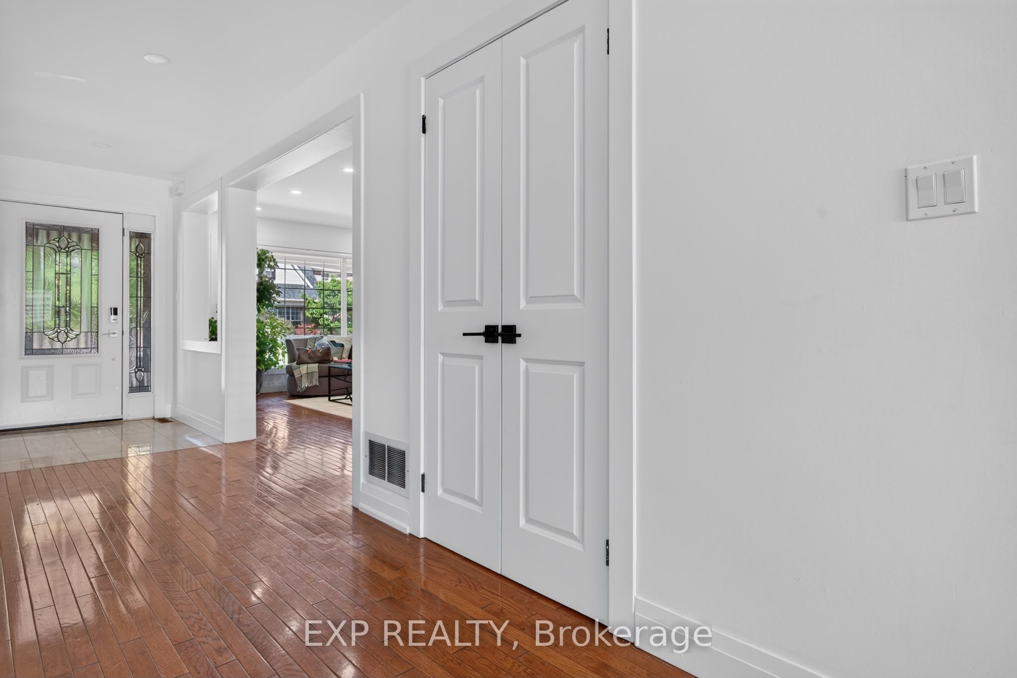 664 Dolby Crescent
