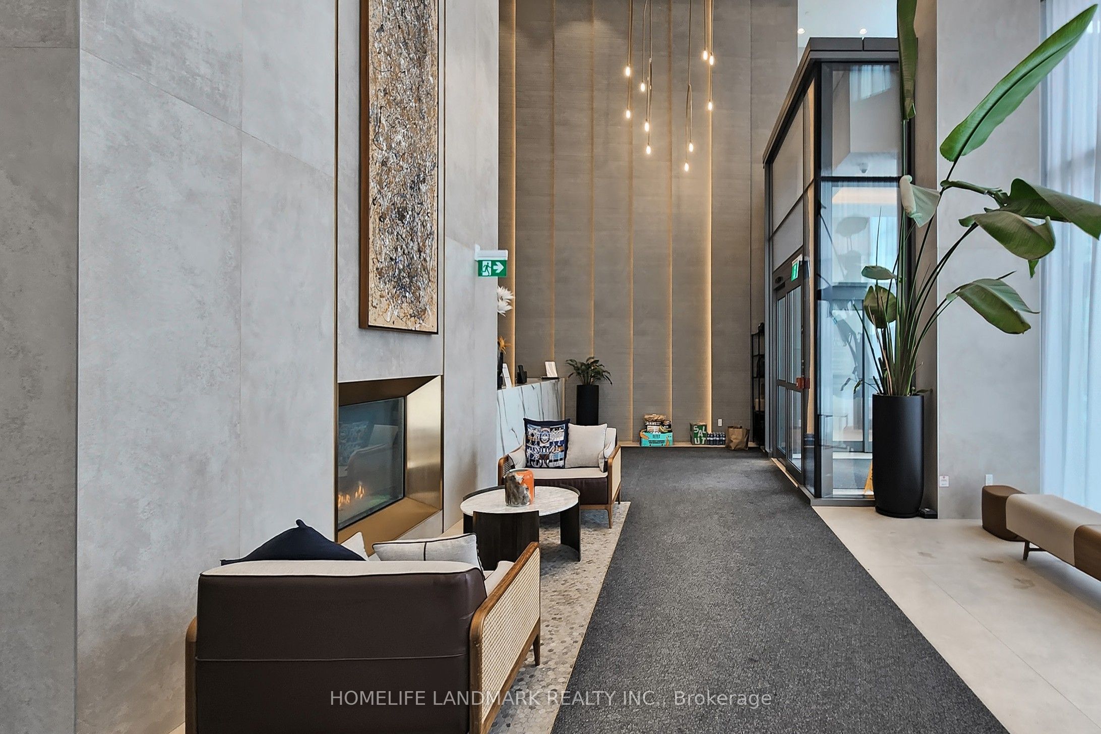 1000 Portgage Parkway S 3207