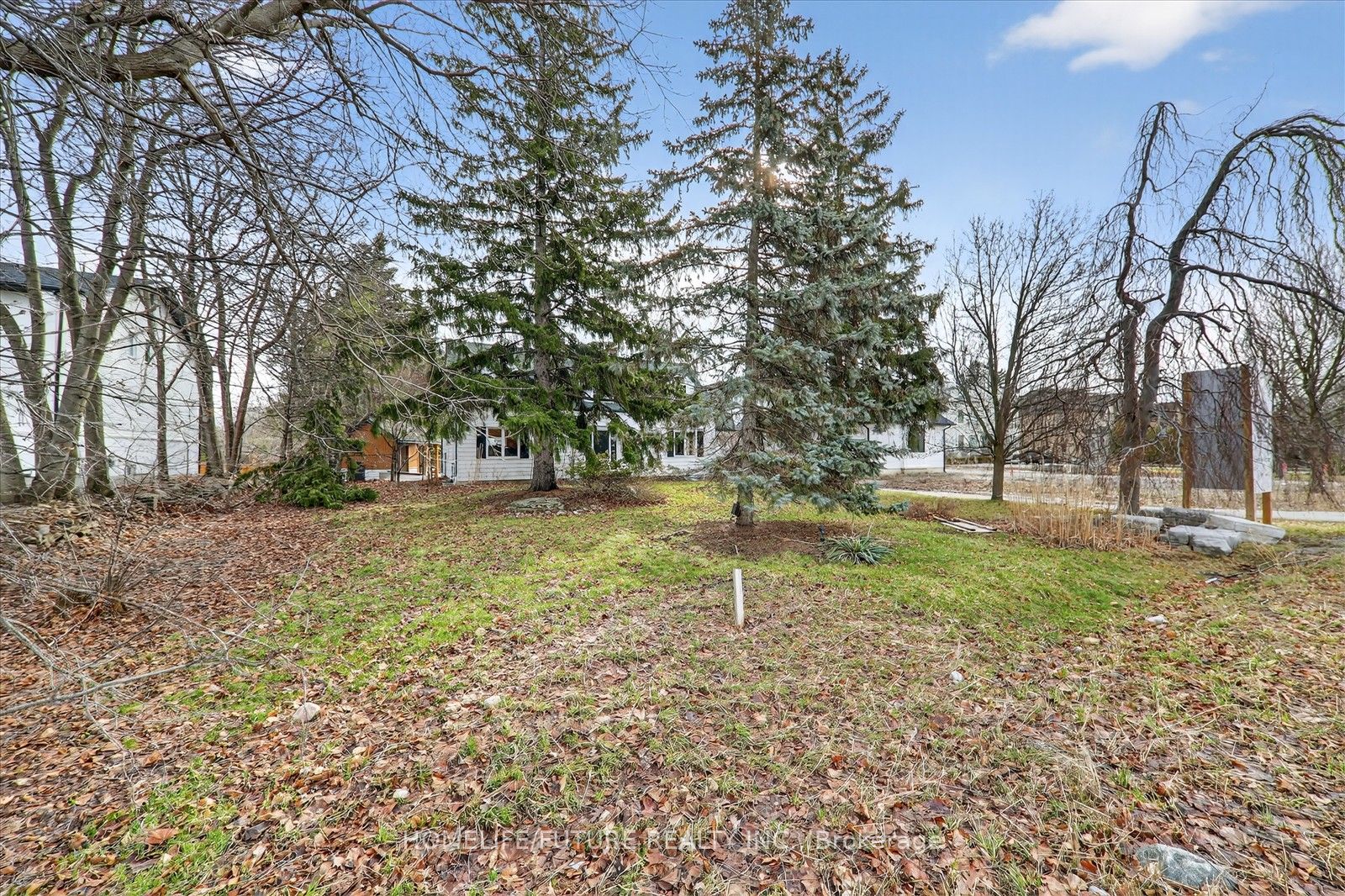 1485 Altona Road