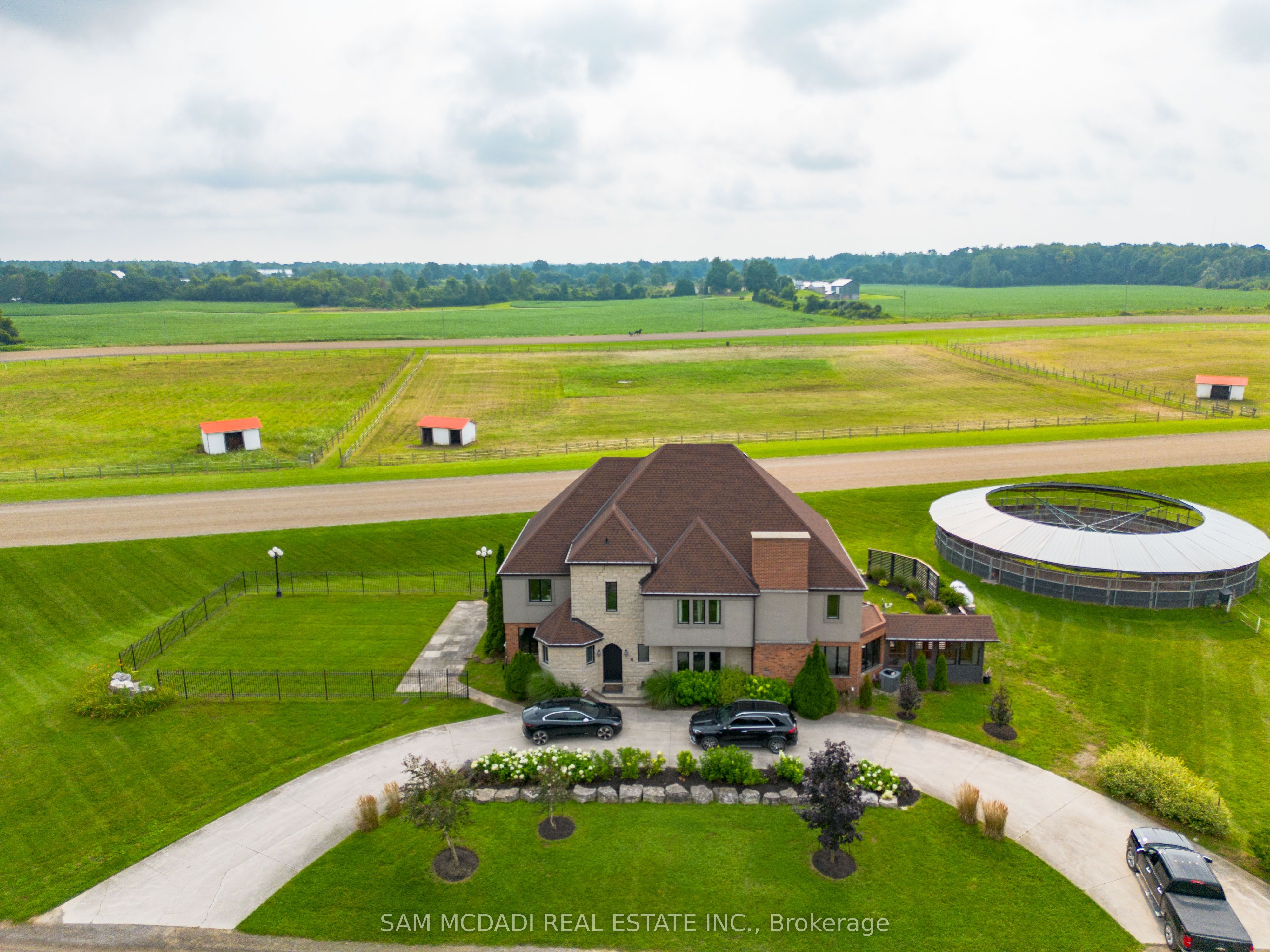 1046 Concession 6 Road W