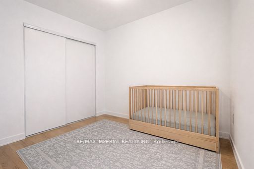 1195 The Queensway N/A