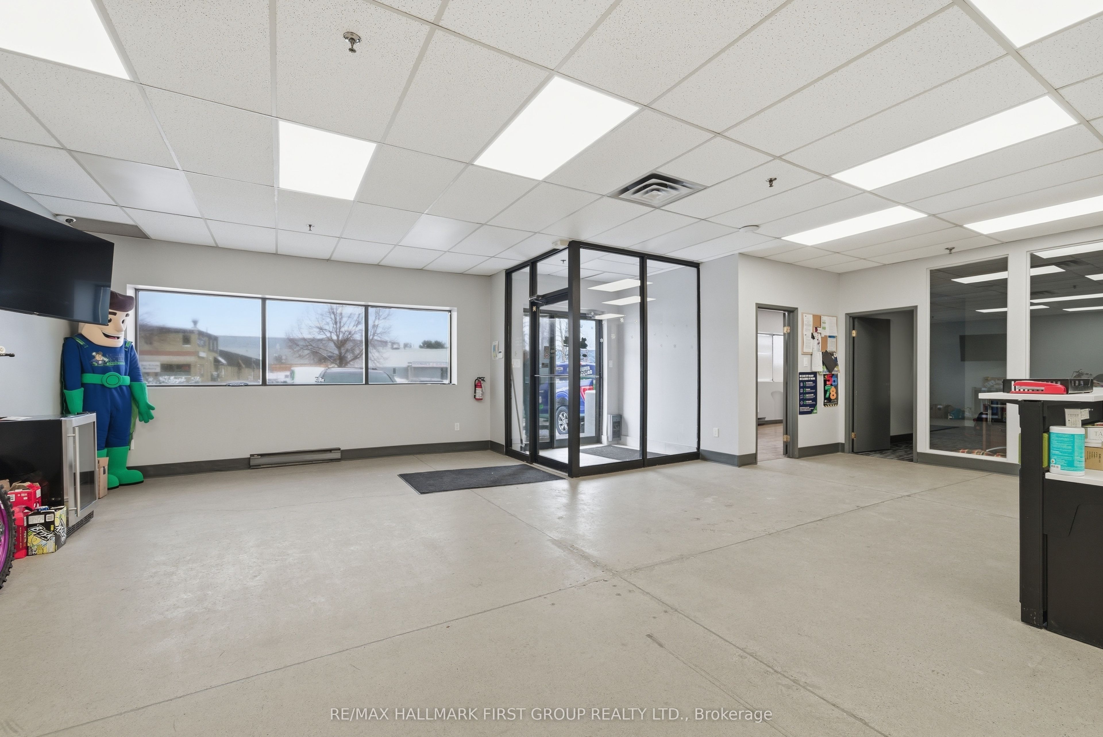 520 Westney Road S 3&4