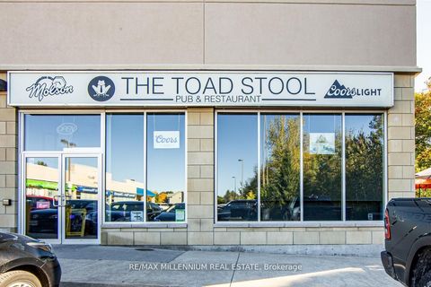 701 Grandview Street N 4B Oshawa ON L1K 0V4