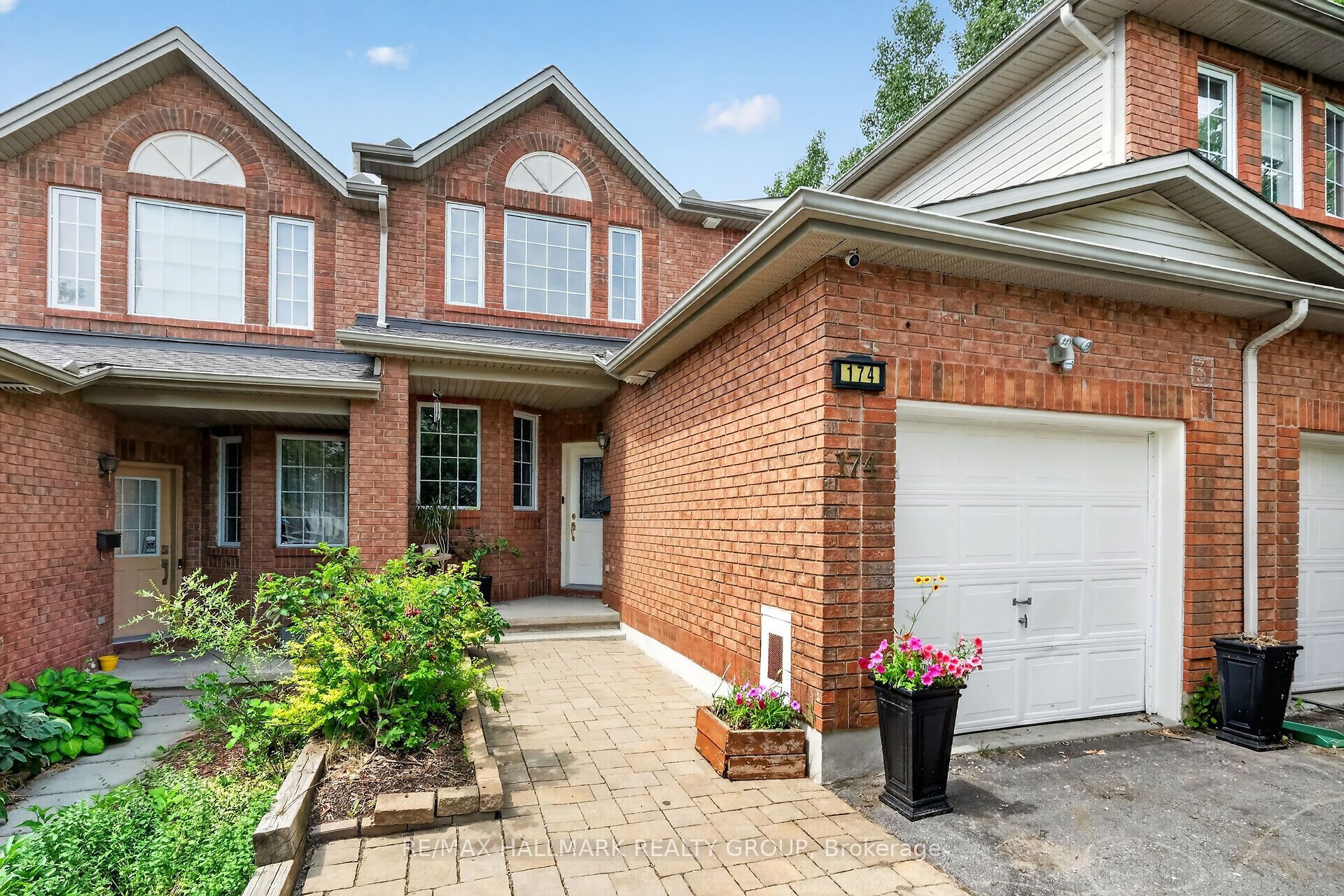 174 Carwood Circle W