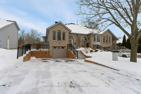 1112 Featherstone Court Kingston ON K7M 8R5