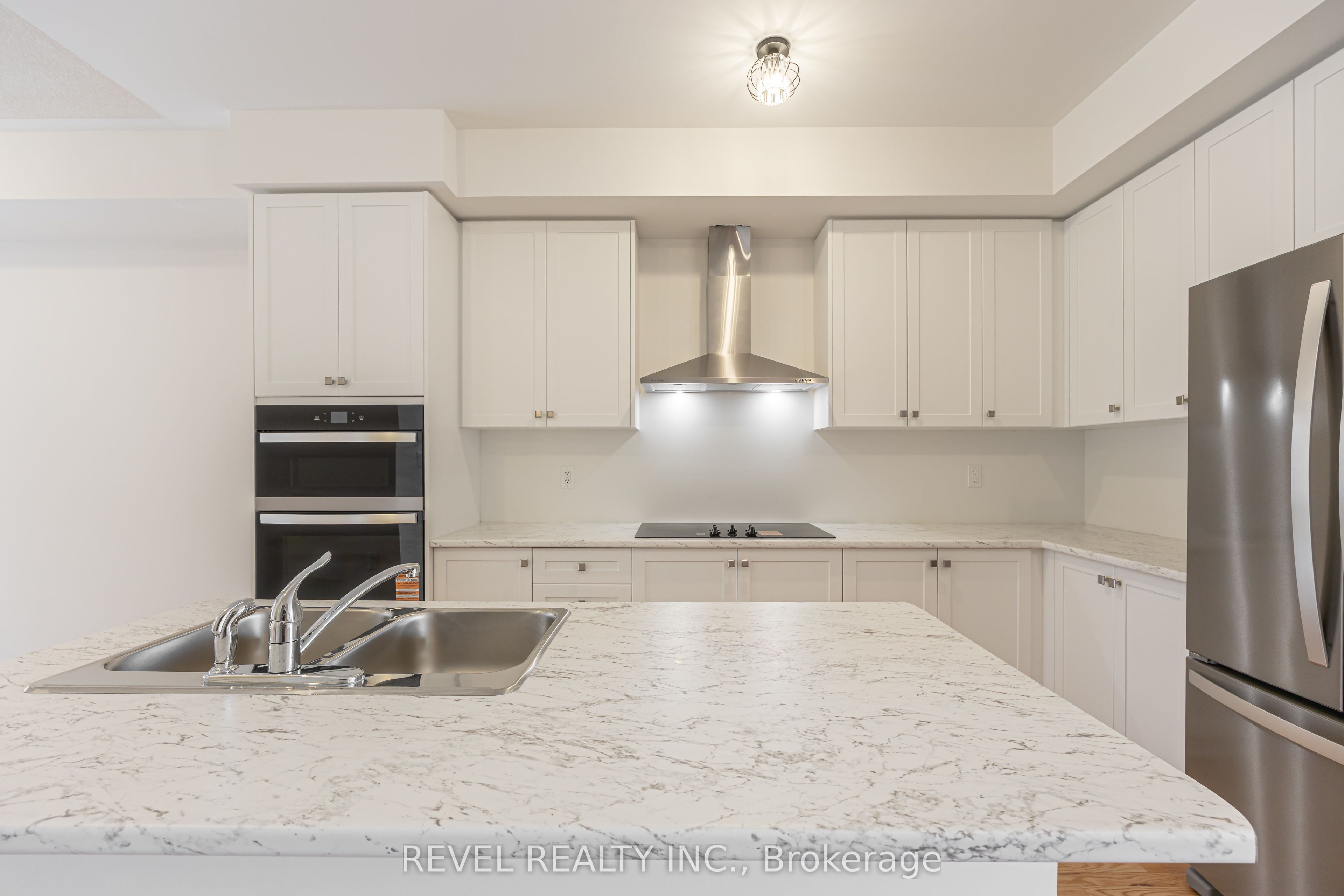 2926 Peter Matthews Drive