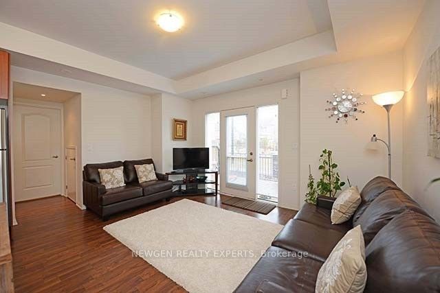 3185 Boxford Crescent 16