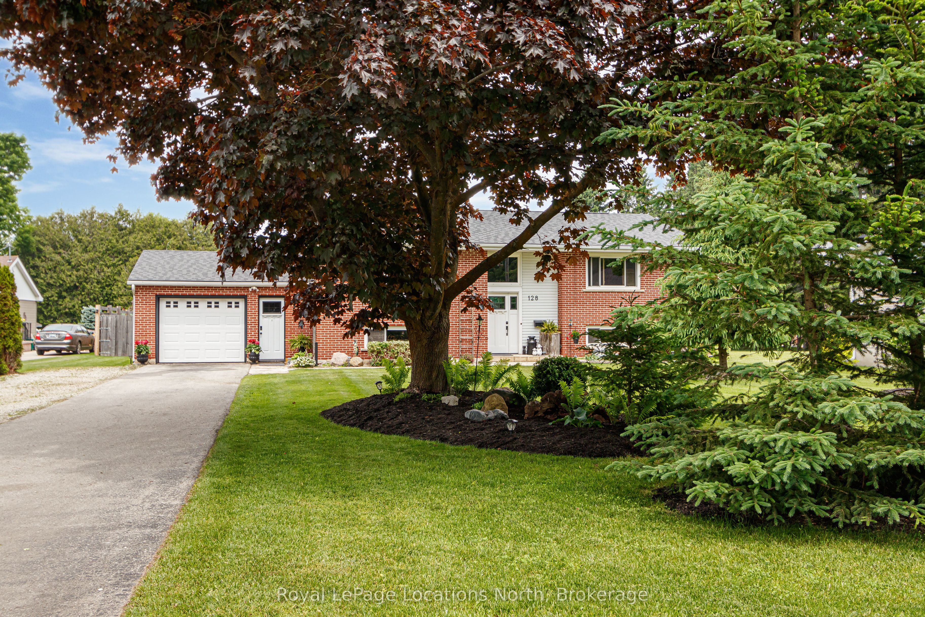 128 Montgomery Street