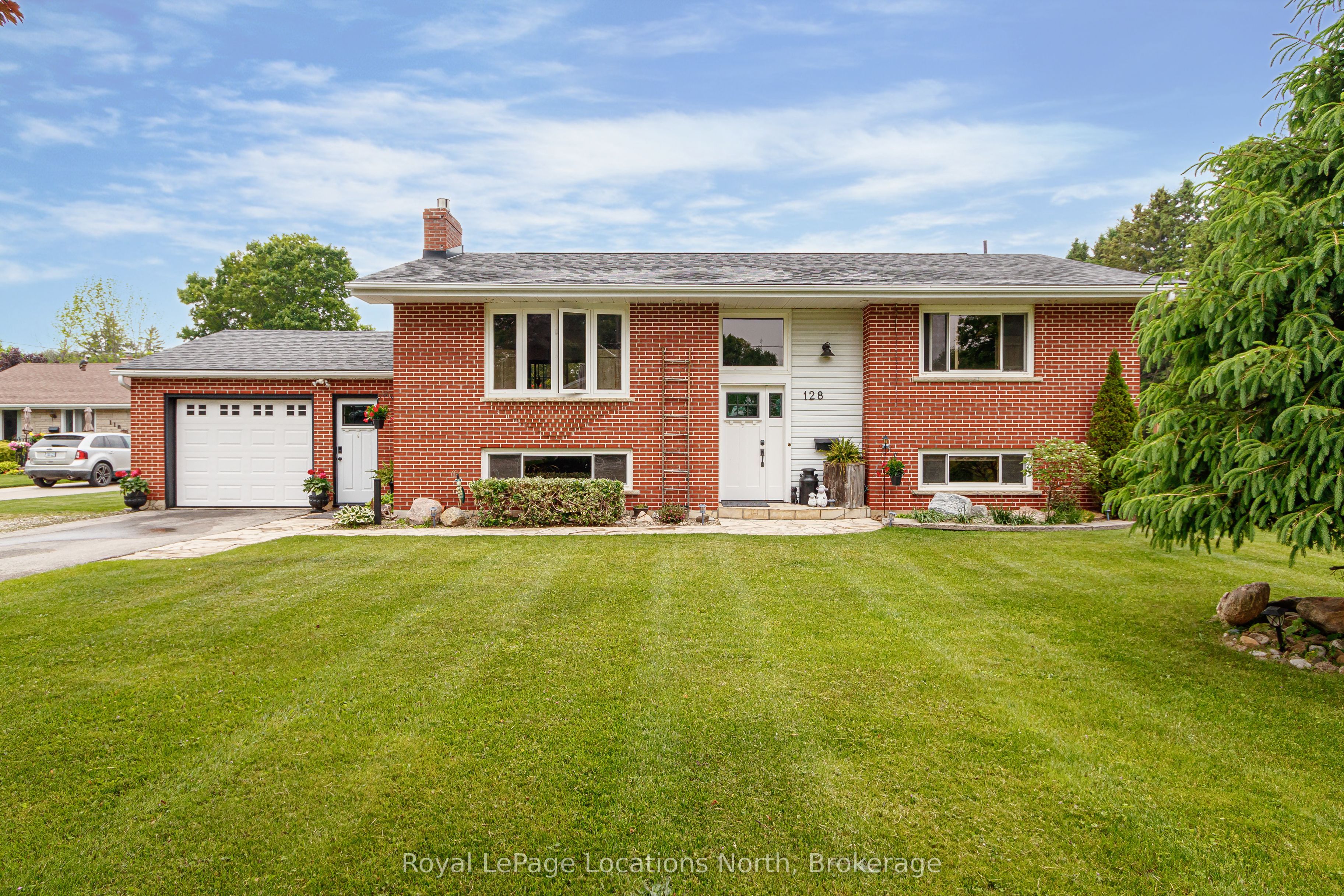 128 Montgomery Street