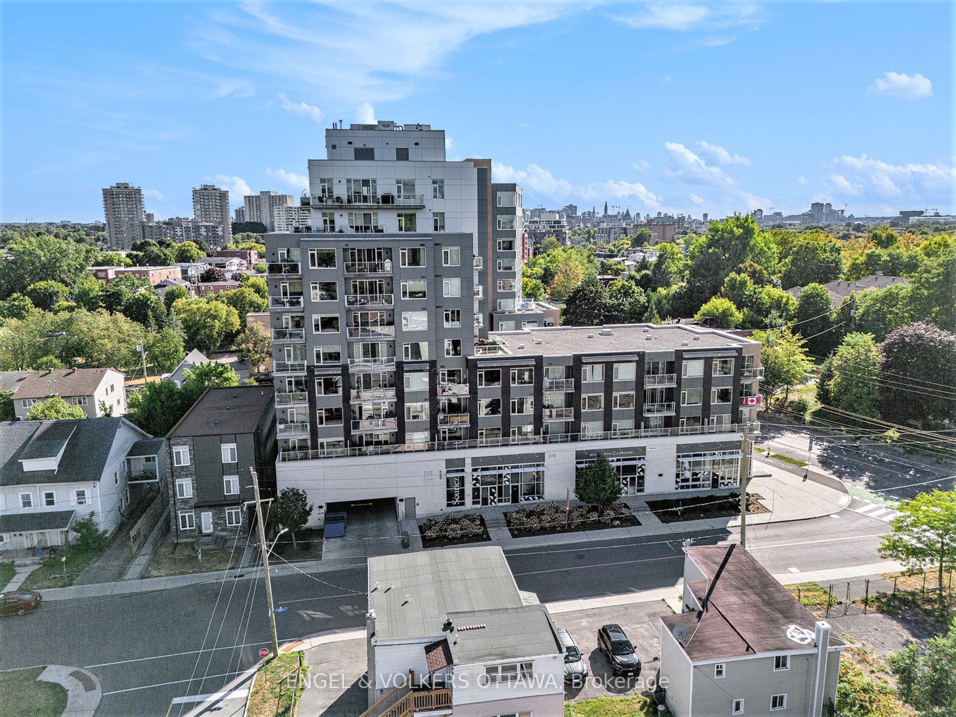 7 Marquette Avenue 605
