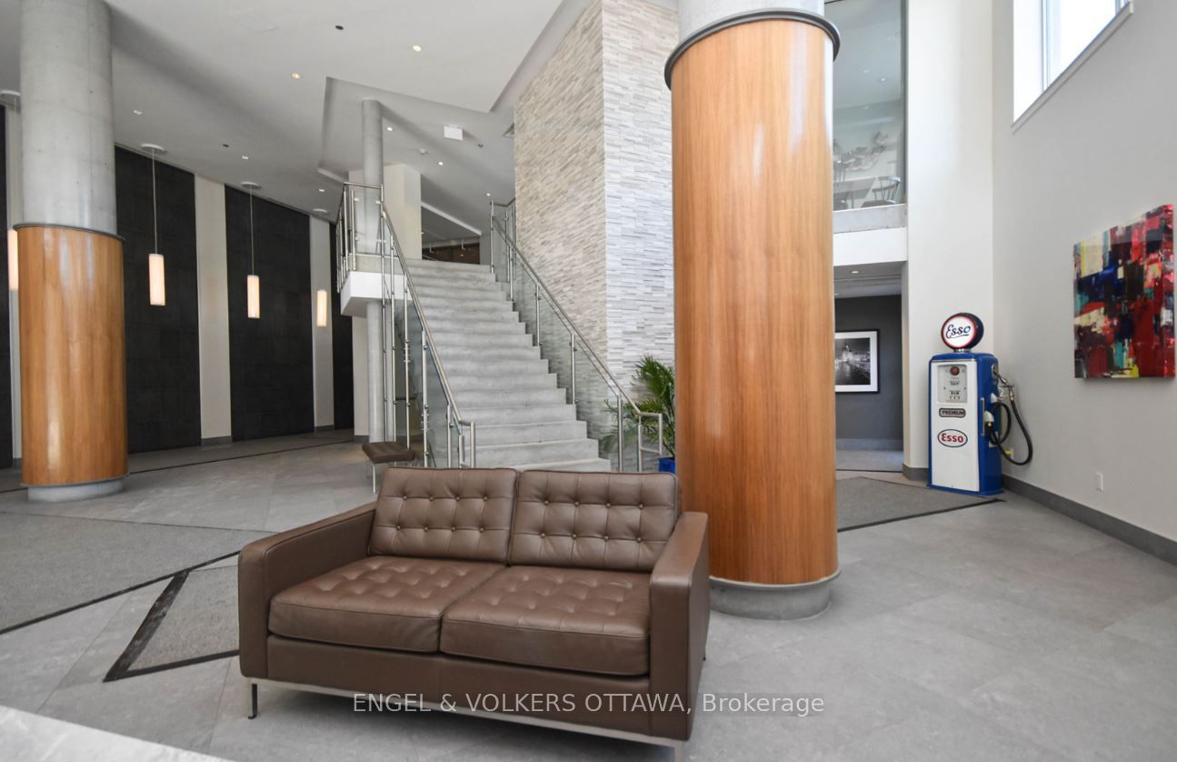 7 Marquette Avenue 605