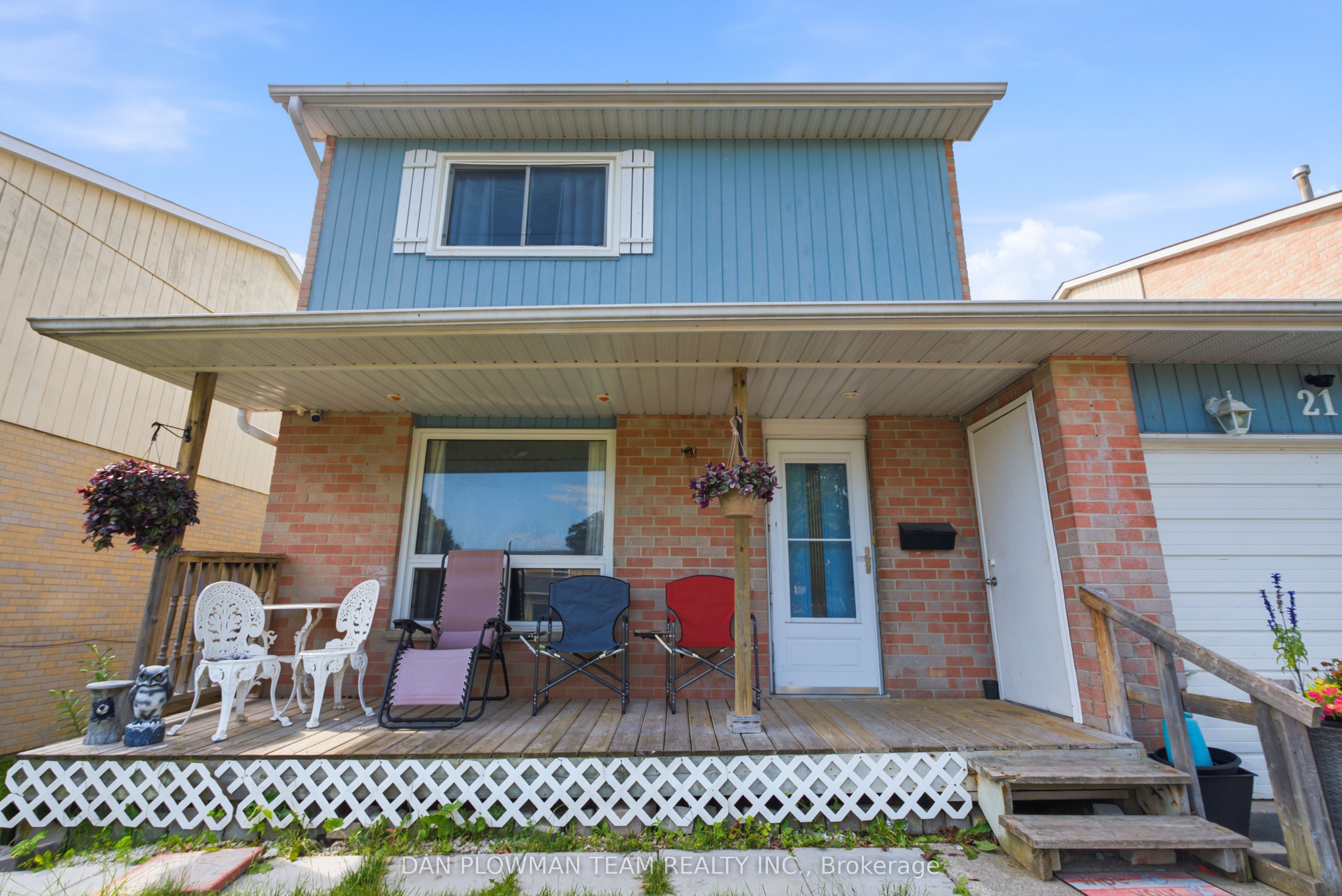 21 Doreen Crescent