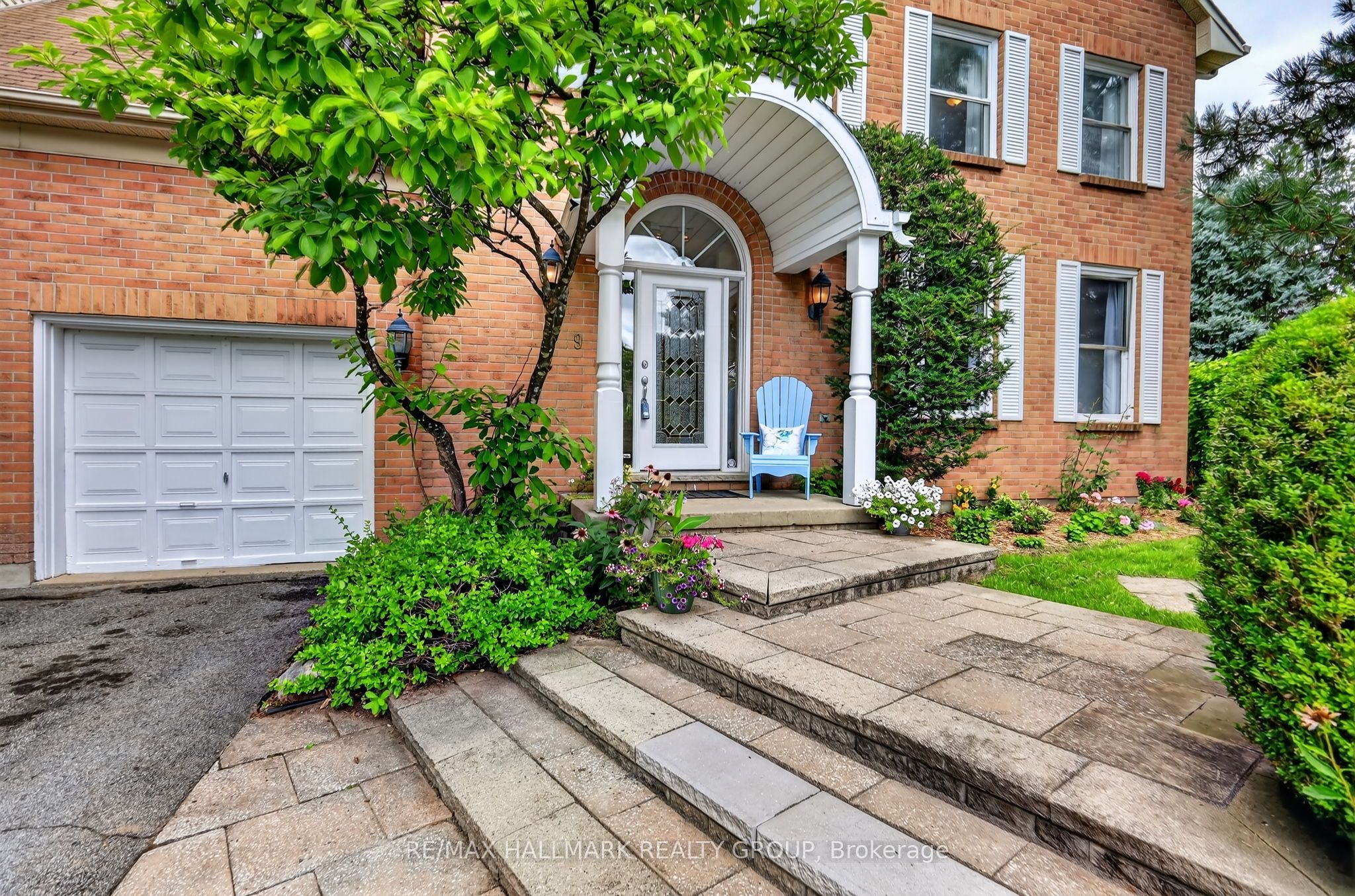 9 Kintail Court
