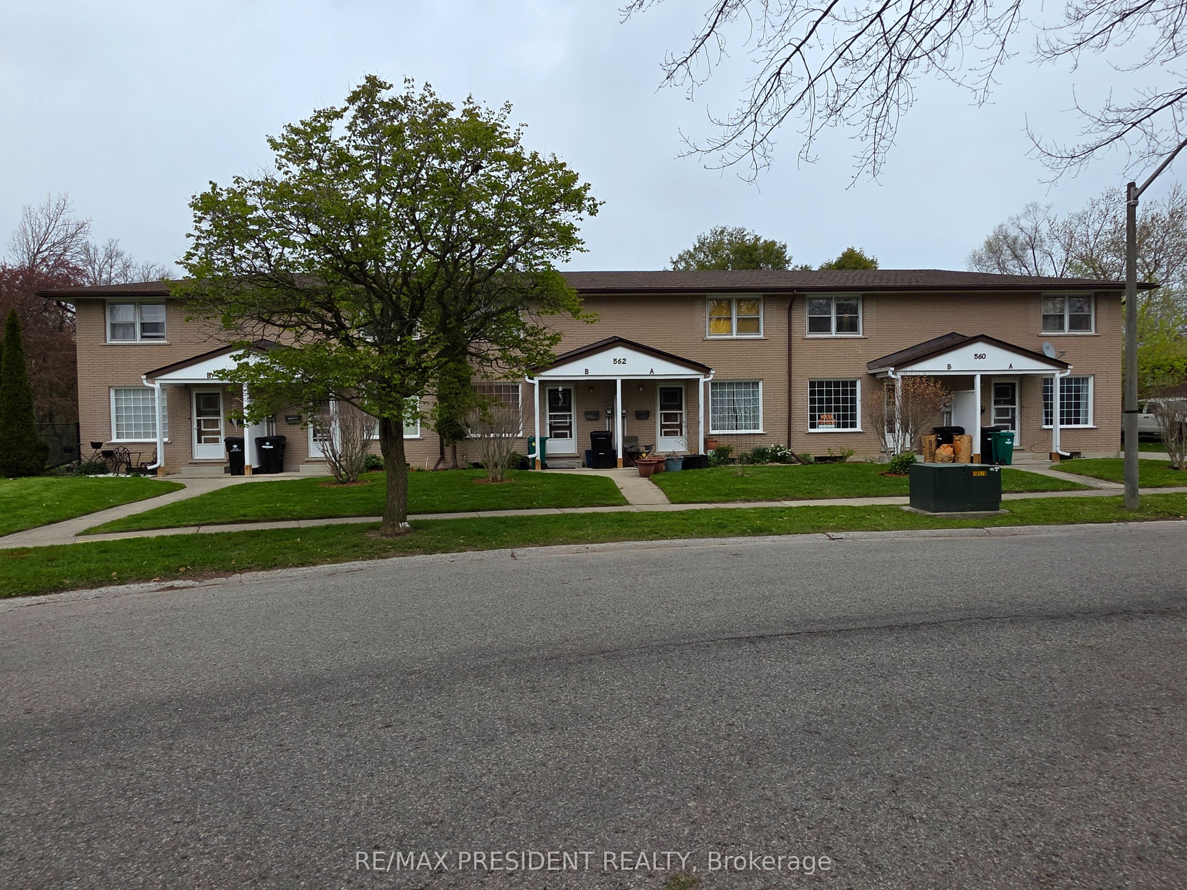 564 Brookhaven Crescent