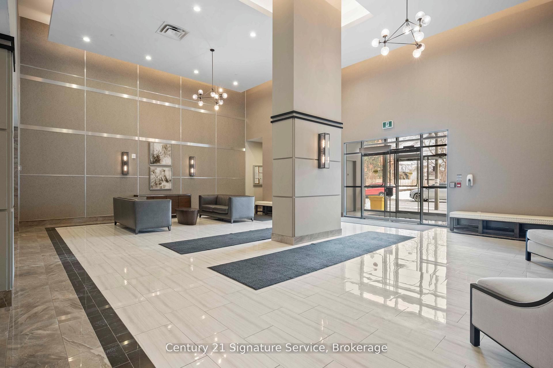 2486 Old Bronte Road 405