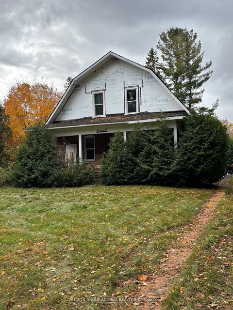 7574 White Road Clarington ON L0A 1E0