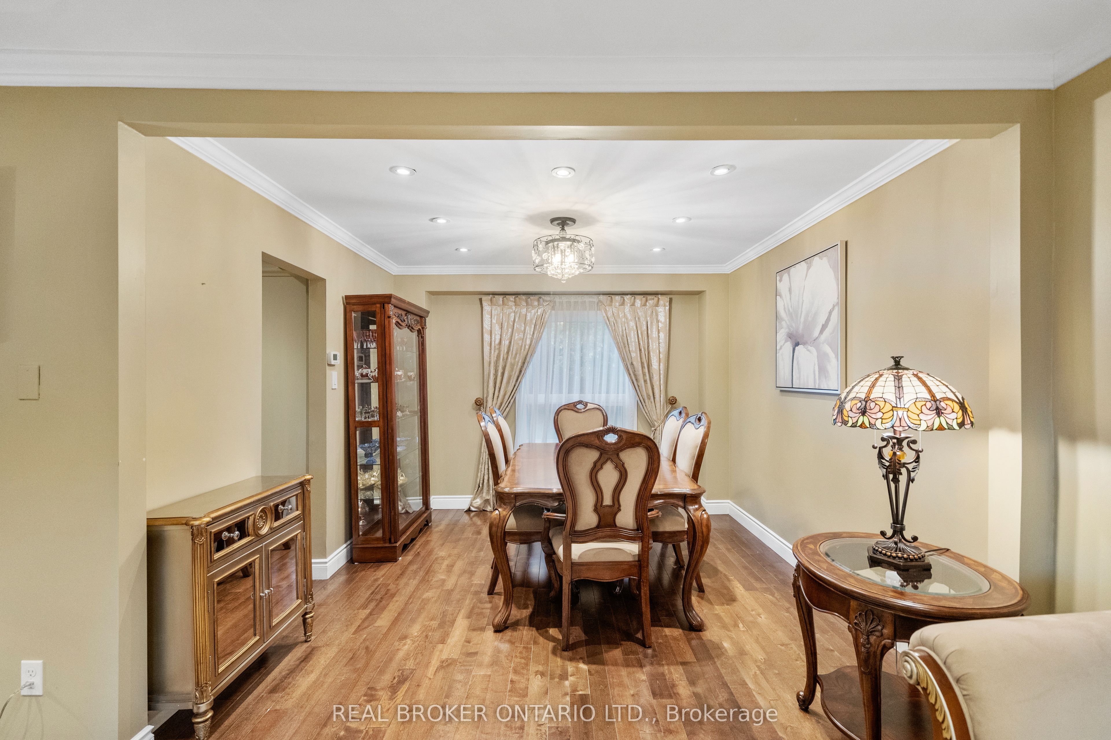 63 Haskell Crescent