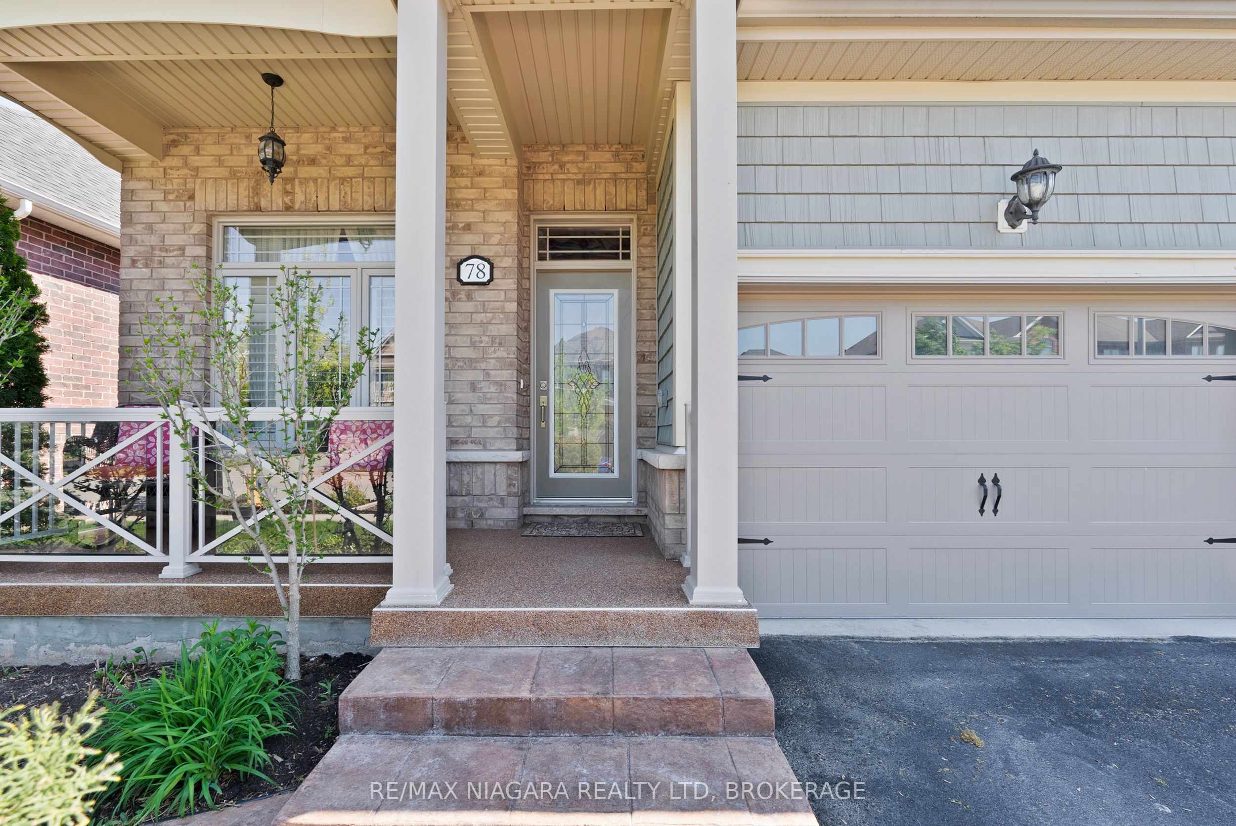 78 Angela Crescent